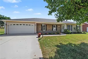 136 Meadowview Rd, Mocksville, NC 27028 - Photo 1