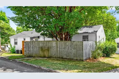 556 Overlook Street, Greensboro, NC 27403 - Photo 15