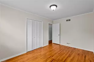 556 Overlook St, Greensboro, NC 27403 - Photo 9