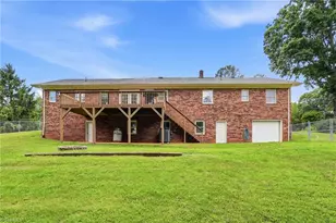 1692 Pads Rd, North Wilkesboro, NC 28659 - Photo 43