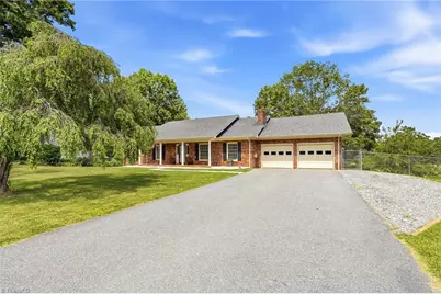 1692 Pads Road, North Wilkesboro, NC 28659 - Photo 3