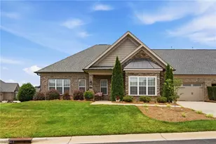 4364 Rockledge Ln, Thomasville, NC 27360 - Photo 1
