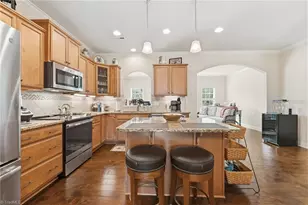 4364 Rockledge Ln, Thomasville, NC 27360 - Photo 15
