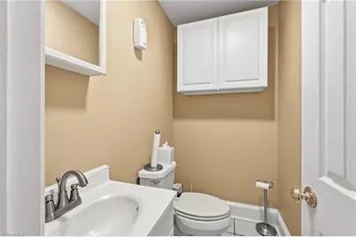 315 Parker Street, Graham, NC 27253 - Photo 17