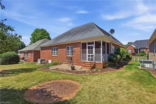 109 Peppertree Dr, Mebane, NC 27302 - Photo 31