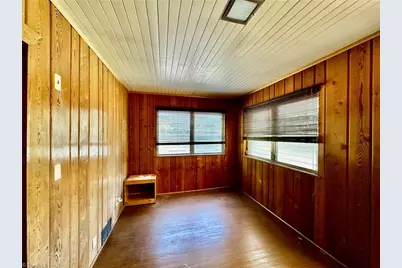 1061 N Peace Haven Road, Winston-Salem, NC 27104 - Photo 19