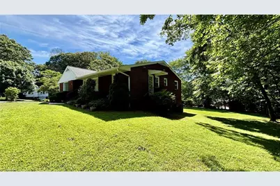 1061 N Peace Haven Road, Winston-Salem, NC 27104 - Photo 43