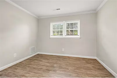 3854 Forest Valley Drive, Winston-Salem, NC 27105 - Photo 15
