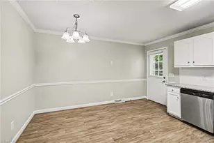3854 Forest Valley Dr, Winston-Salem, NC 27105 - Photo 5