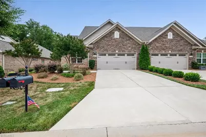 2934 York Place Drive, Walkertown, NC 27051 - Photo 3