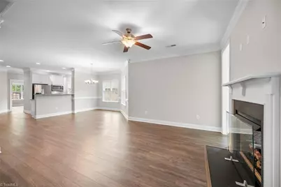 2934 York Place Drive, Walkertown, NC 27051 - Photo 9