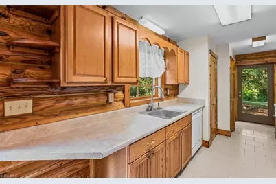 4818 Winford Road, Greensboro, NC 27407 - Photo 19
