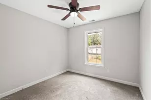 1317 Hardesty Ln, Winston-Salem, NC 27101 - Photo 15