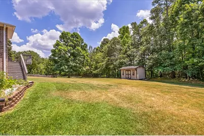 4719 Clifton Park Drive, Jamestown, NC 27282 - Photo 43