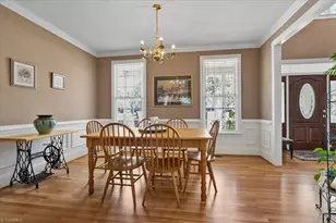 4719 Clifton Park Dr, Jamestown, NC 27282 - Photo 9