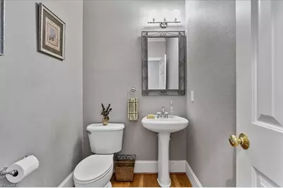 4719 Clifton Park Drive, Jamestown, NC 27282 - Photo 37