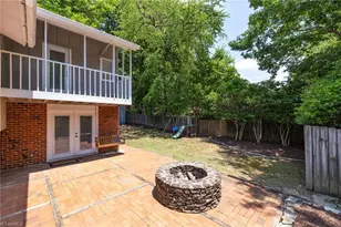 2302 Running Brook Dr, Greensboro, NC 27408 - Photo 33