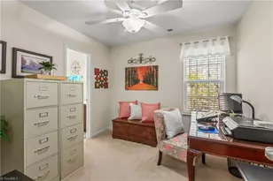 460 Ridgebrooke Dr, High Point, NC 27265 - Photo 17