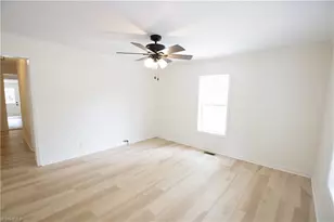 1023 Foust Ave, High Point, NC 27260 - Photo 3
