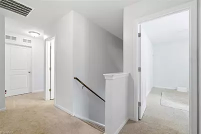8502 Mansell Court, Charlotte, NC 28215 - Photo 23