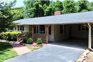 176 Robin Rd, Elkin, NC 28621 - Photo 3