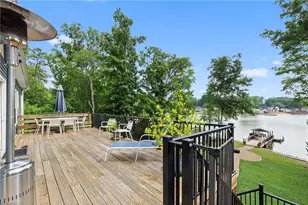 645 Riverside Dr, Lexington, NC 27292 - Photo 1