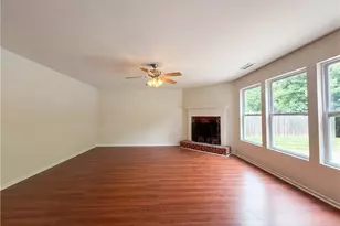 382 Kendall Dr, Winston-Salem, NC 27107 - Photo 3