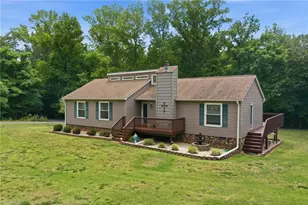 3124 Oakridge Dr, Graham, NC 27253 - Photo 3