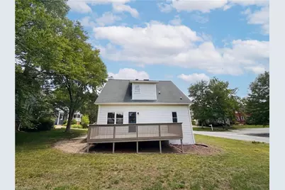 3719 Harrington Point, High Point, NC 27265 - Photo 5