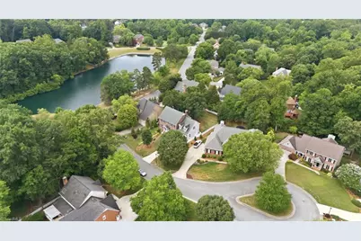 2903 Beckworth Court, Jamestown, NC 27282 - Photo 5