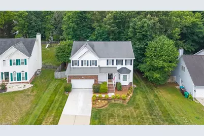 4236 Brentonshire Lane, High Point, NC 27265 - Photo 39
