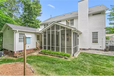 4236 Brentonshire Lane, High Point, NC 27265 - Photo 37
