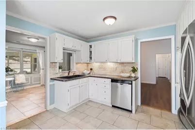 1056 Gales Avenue, Winston-Salem, NC 27106 - Photo 17