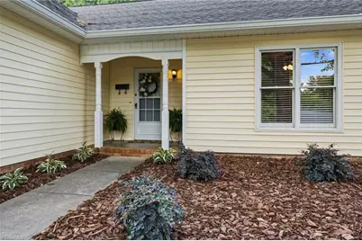 1056 Gales Avenue, Winston-Salem, NC 27106 - Photo 5
