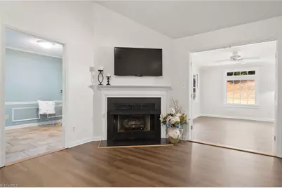 1056 Gales Avenue, Winston-Salem, NC 27106 - Photo 11