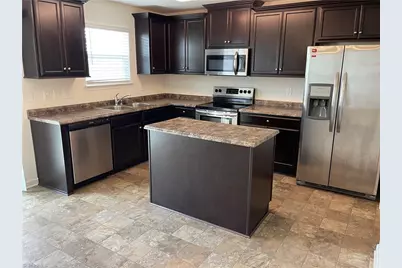 6700 Olivia Way, Whitsett, NC 27377 - Photo 5