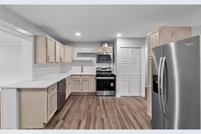 5005 Farmoor Circle, Winston-Salem, NC 27105 - Photo 11
