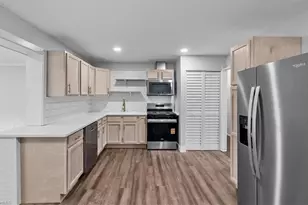 5005 Farmoor Cir, Winston-Salem, NC 27105 - Photo 11