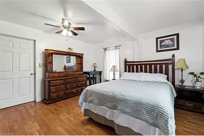 1516 Homewood Avenue, High Point, NC 27262 - Photo 17