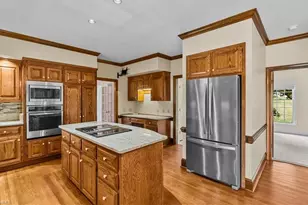 4002 Smithfield Dr, Greensboro, NC 27406 - Photo 7