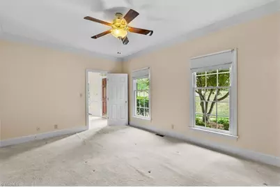 4002 Smithfield Drive, Greensboro, NC 27406 - Photo 33