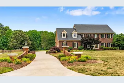 4002 Smithfield Drive, Greensboro, NC 27406 - Photo 43