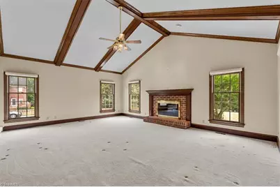 4002 Smithfield Drive, Greensboro, NC 27406 - Photo 11