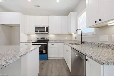 863 Sedge Garden Road, Kernersville, NC 27284 - Photo 21