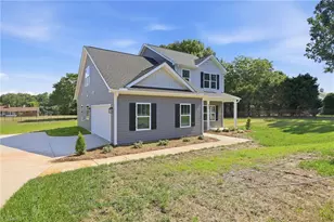 863 Sedge Garden Rd, Kernersville, NC 27284 - Photo 3