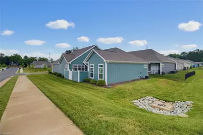 570 Tarrant Crossing, Kernersville, NC 27284 - Photo 31