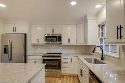 2305 Musket Lane, Greensboro, NC 27455 - Photo 11
