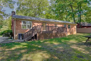2305 Musket Ln, Greensboro, NC 27455 - Photo 29