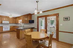 237 Rockford Rd, Kernersville, NC 27284 - Photo 11