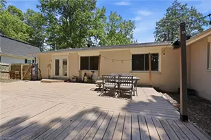 4403 Kingsland Dr, Greensboro, NC 27455 - Photo 31